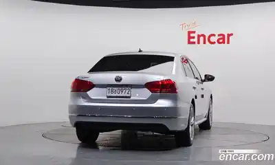 Volkswagen Passat 2015 2.0 гидро в Москве № 214915, миниатюра 4