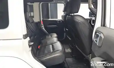 Jeep Wrangler 2021 2.0 гидро в Москве № 215455, миниатюра 11