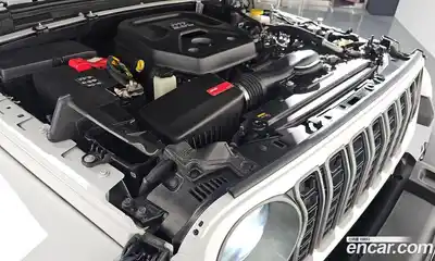 Jeep Wrangler 2021 2.0 гидро в Москве № 215455, миниатюра 5