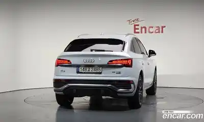 Audi Q5 2023 2.0 гидро в Москве № 229713, миниатюра 4