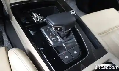 Audi Q5 2023 2.0 гидро в Москве № 229713, миниатюра 9