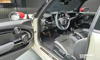 Mini Cooper 2022 2.0 гидро в Москве № 231463, миниатюра 11