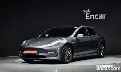 Tesla Model 3, 2020