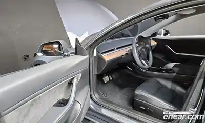 Tesla Model 3 2020 0.2 гидро в Москве № 231902, миниатюра 11