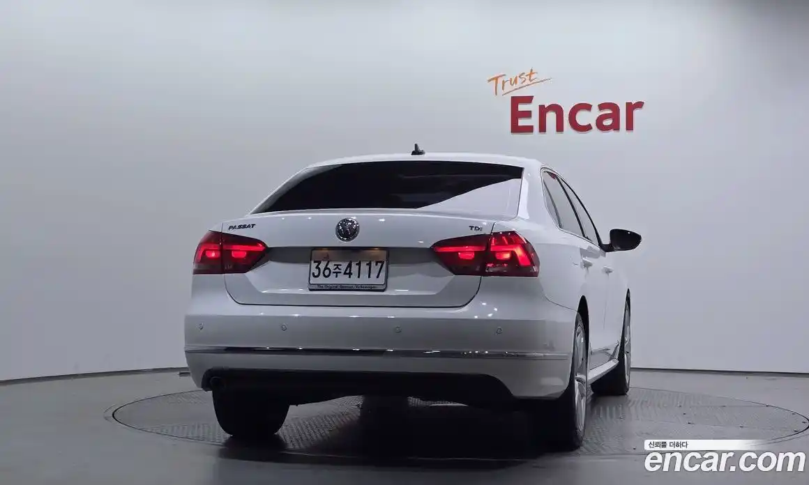 Volkswagen Passat 2012 2.0 гидро в Москве № 232082, фото 4
