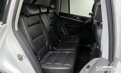 Volkswagen Tiguan 2015 2.0 гидро в Москве № 232212, миниатюра 12