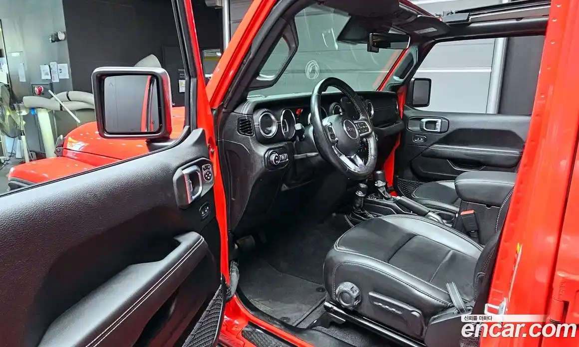 Jeep Wrangler 2021 2.0 гидро в Москве № 232362, фото 10
