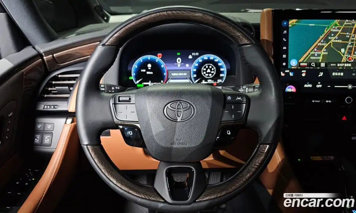 Toyota Alphard 2024 2.5 гидро в Москве № 232799, фото 13