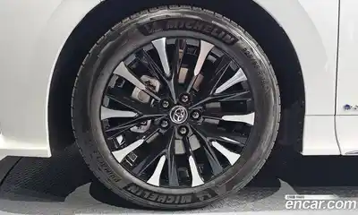 Toyota Alphard 2024 2.5 гидро в Москве № 232799, миниатюра 5