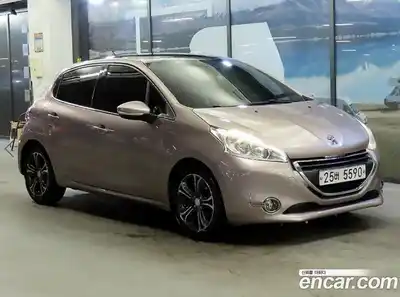 Peugeot 208, 2013
