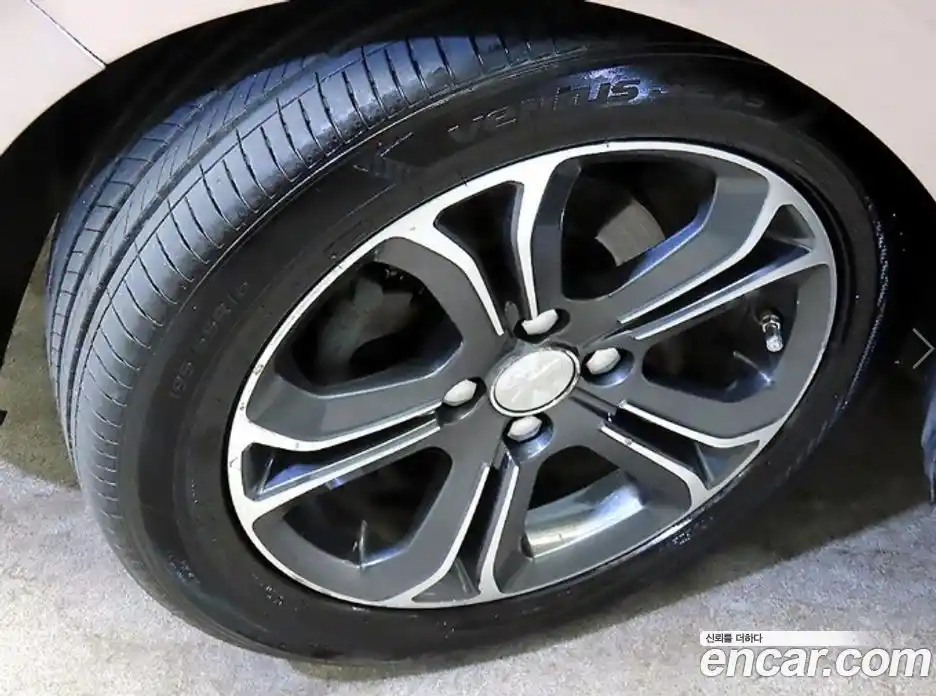 Peugeot 208 2013 1.6 гидро в Москве № 261336, фото 20