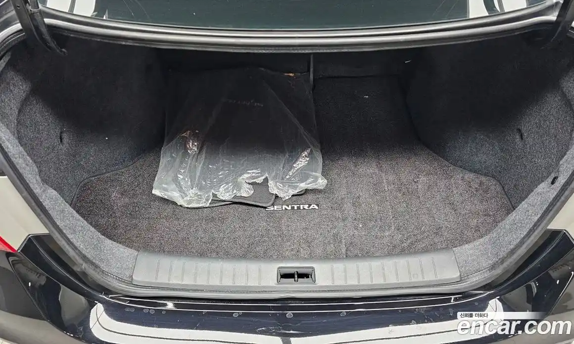 Nissan Sentra 2018 1.8 гидро в Москве № 262267, фото 20