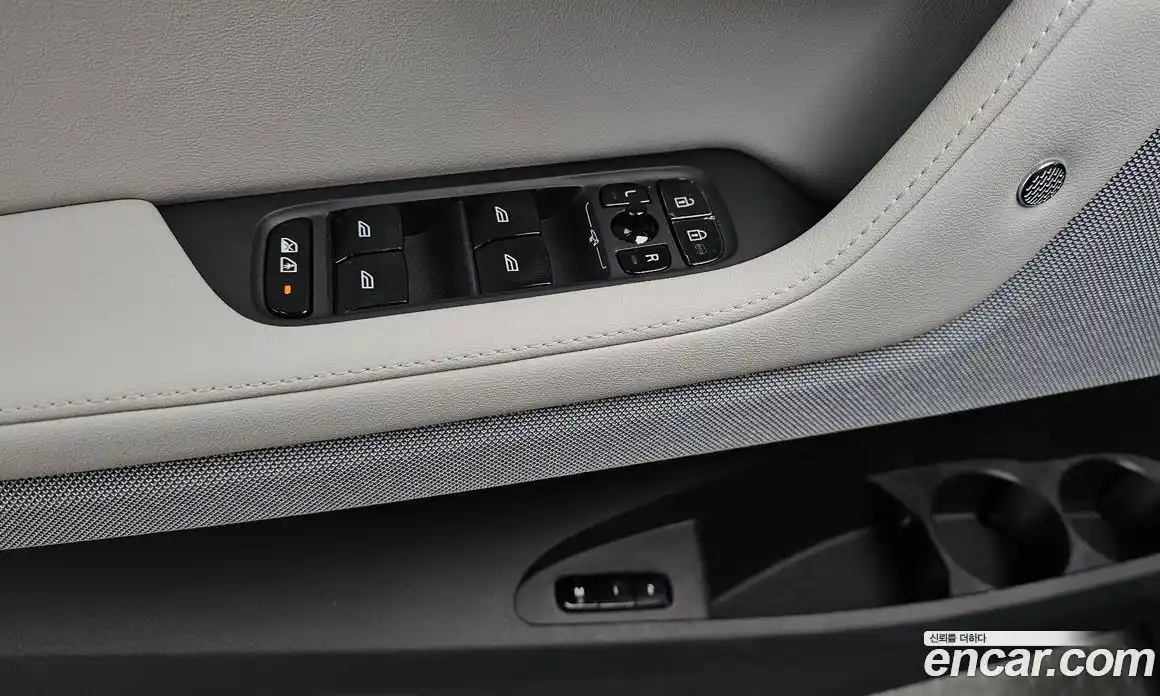 Polestar Polestar 2 2025 0.2 гидро в Москве № 284054, фото 19