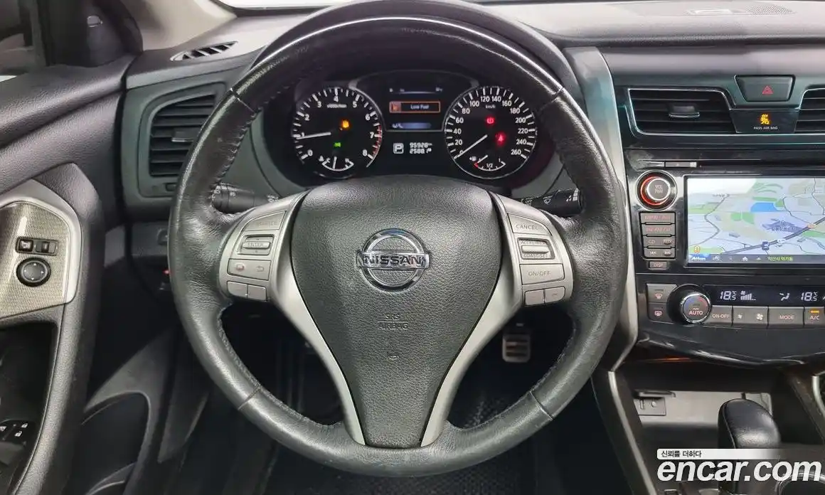 Nissan Altima 2016 2.5 гидро в Москве № 284996, фото 15