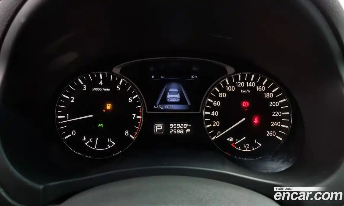 Nissan Altima 2016 2.5 гидро в Москве № 284996, фото 8
