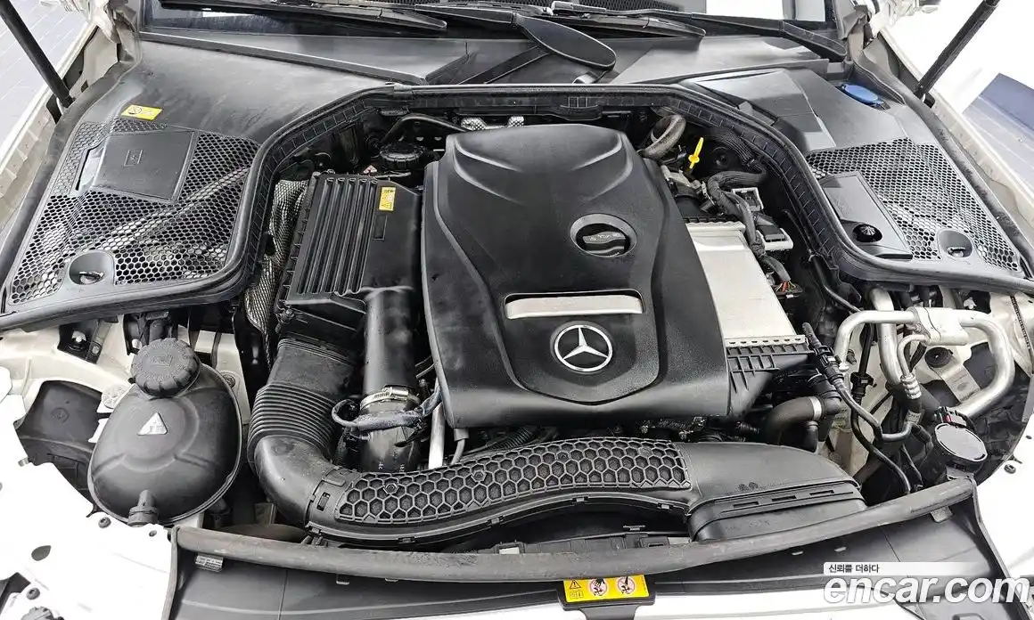 Mercedes-Benz C-Class 2016 2.0 гидро в Москве № 287670, фото 6
