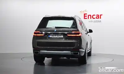 BMW X7 2023 3.0 гидро в Москве № 331263, миниатюра 4