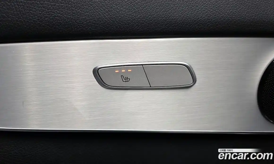 Mercedes-Benz GLC-Class 2018 2.0 гидро в Москве № 342585, фото 19