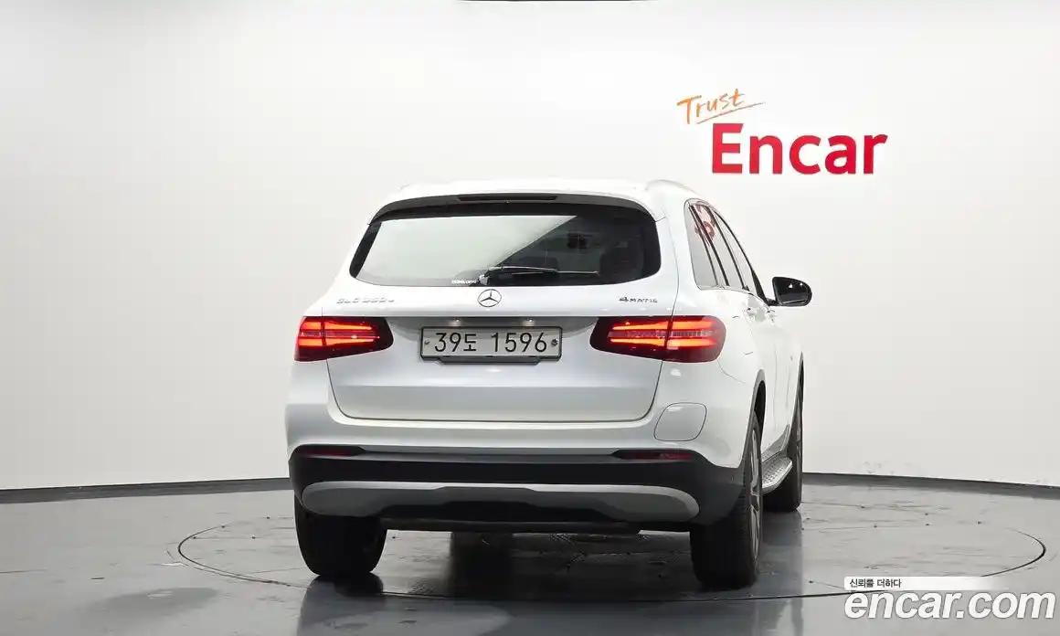 Mercedes-Benz GLC-Class 2018 2.0 гидро в Москве № 342585, фото 4