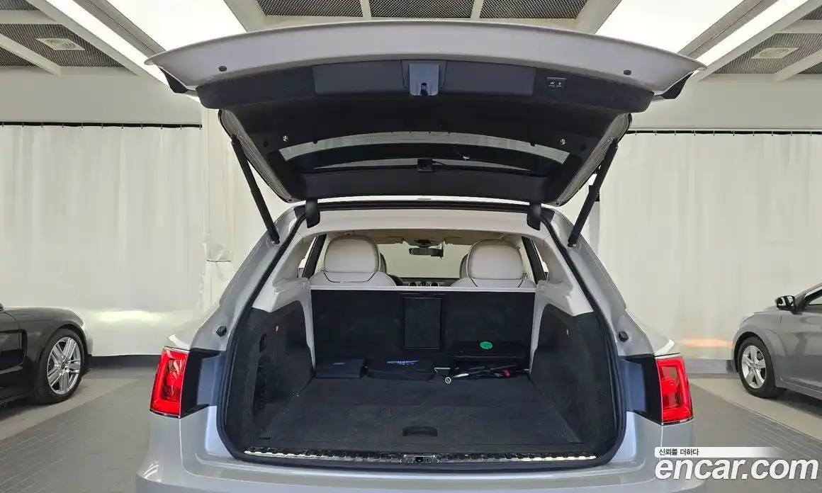 Bentley Bentayga 2017 6.0 гидро в Москве № 387179, фото 20