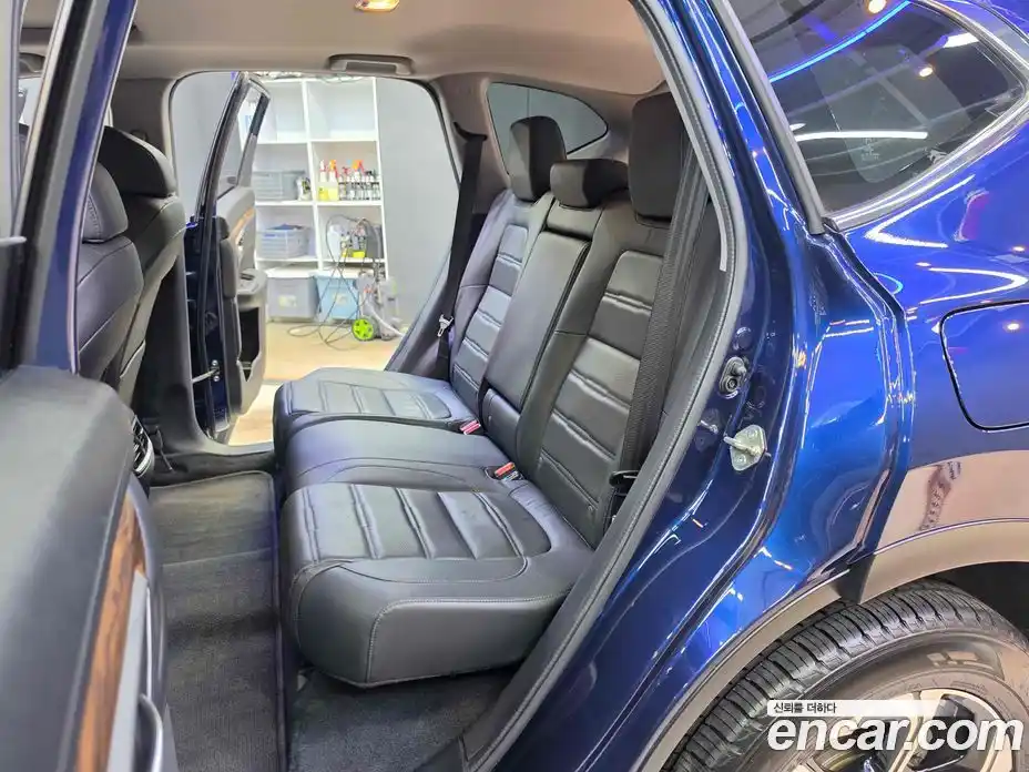Honda CR-V 2019 1.5 гидро в Москве № 402512, фото 18