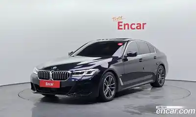 BMW 5-Series, 2022