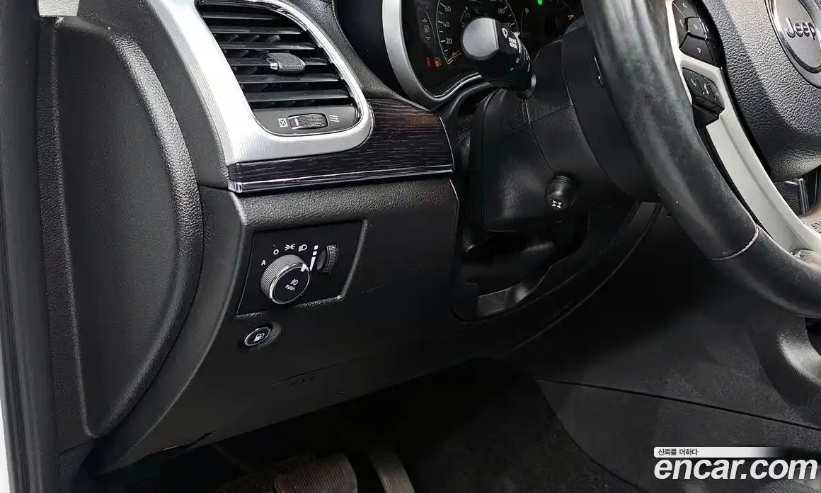 Jeep Cherokee 2021 3.6 гидро в Москве № 472723, фото 16