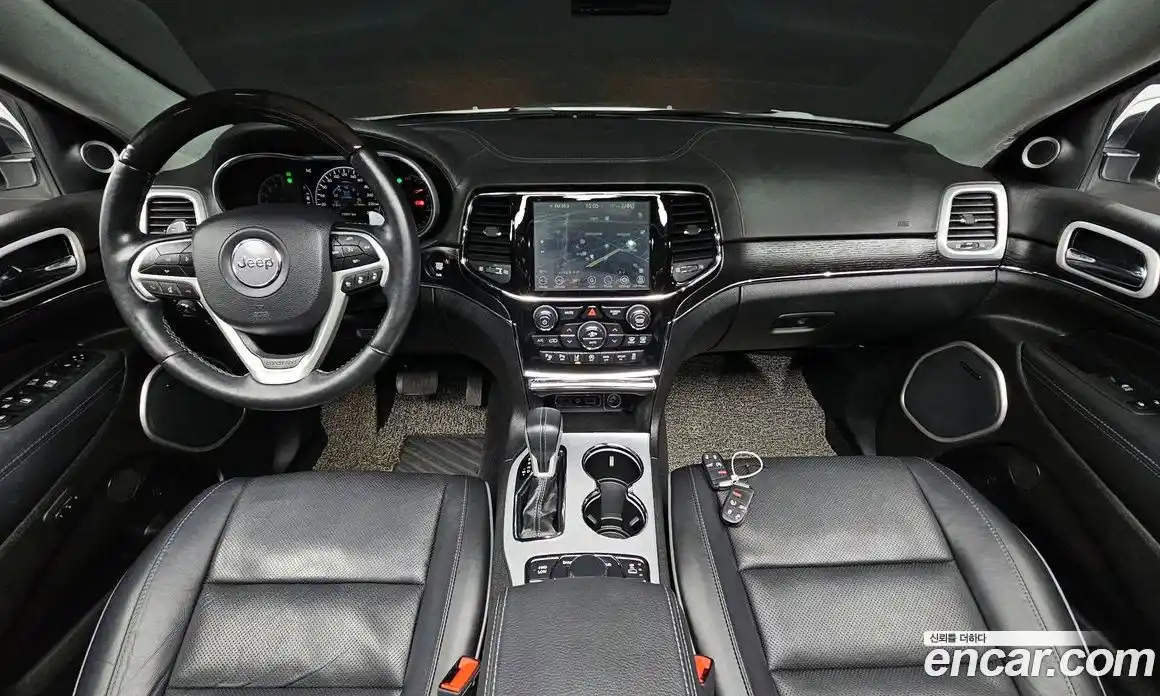Jeep Cherokee 2021 3.6 гидро в Москве № 472723, фото 7