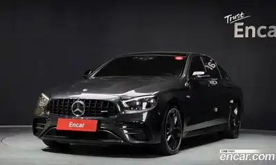 Mercedes-Benz E-Class, 2022