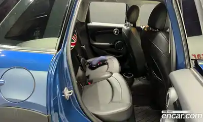 Mini Cooper 2017 1.5 гидро в Москве № 499273, миниатюра 12