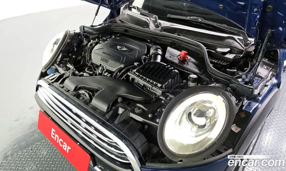 Mini Cooper 2017 1.5 гидро в Москве № 499273, фото 6