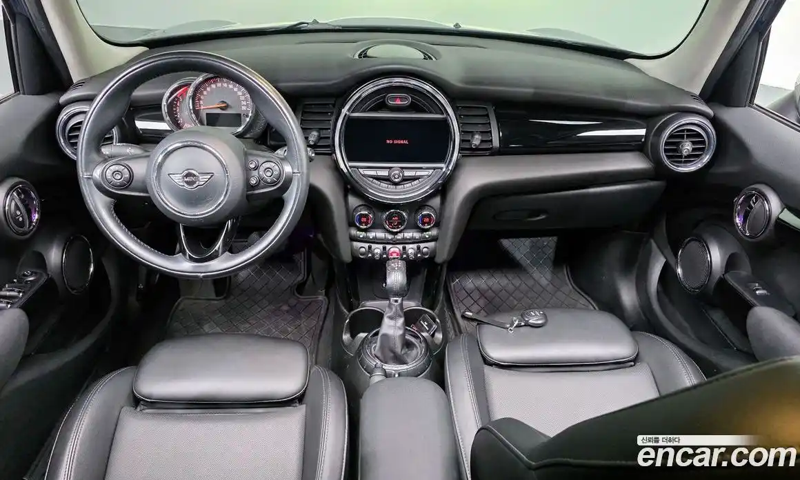 Mini Cooper 2017 1.5 гидро в Москве № 499273, фото 7