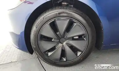 Tesla Model 3 2024 0.2 гидро в Москве № 499482, миниатюра 5