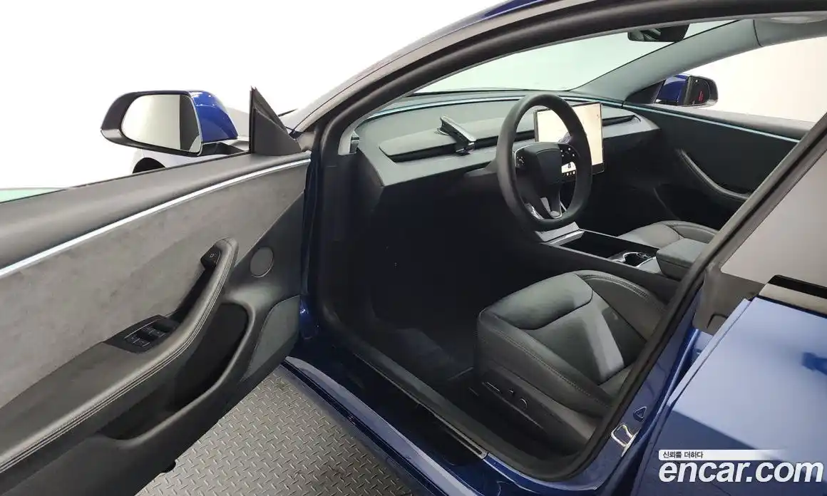 Tesla Model 3 2024 0.2 гидро в Москве № 499482, фото 10