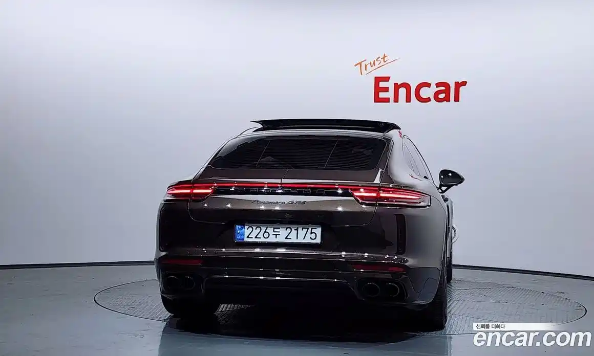Porsche Panamera 2019 4.0 гидро в Москве № 724236, фото 4