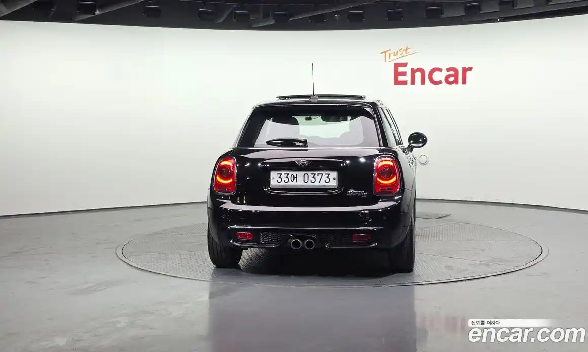 Mini Cooper 2015 2.0 гидро в Москве, фото 4