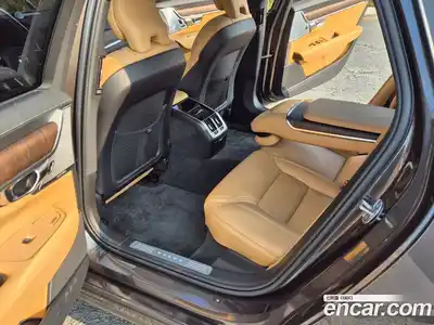 Volvo S90 2024 2.0 гидро в Москве № 749681, миниатюра 9