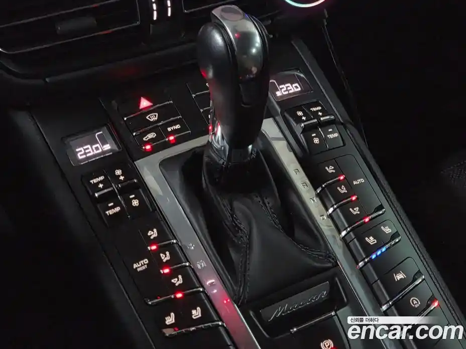 Porsche Macan 2019 2.0 гидро в Москве, фото 8