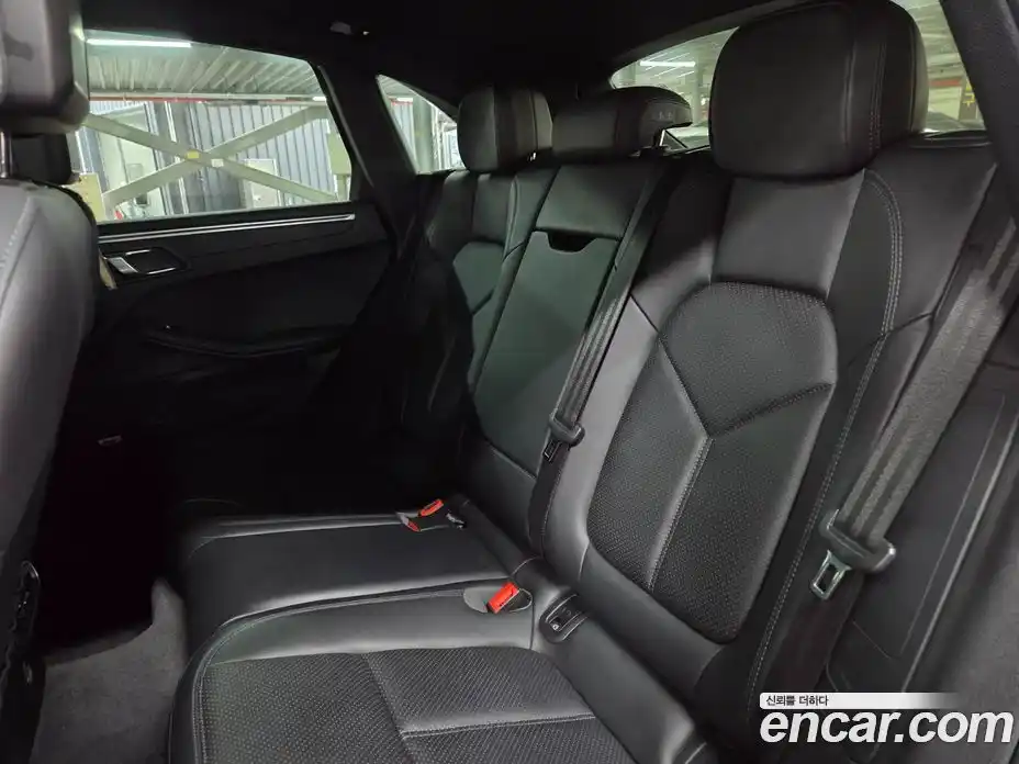 Porsche Macan 2019 2.0 гидро в Москве, фото 10