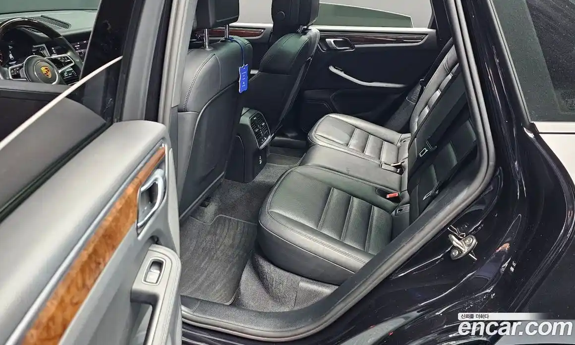 Porsche Macan 2021 2.0 гидро в Москве № 802090, фото 12