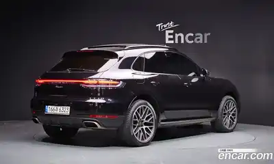 Porsche Macan 2021 2.0 гидро в Москве № 802090, миниатюра 2