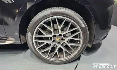 Porsche Macan 2021 2.0 гидро в Москве № 802090, миниатюра 5