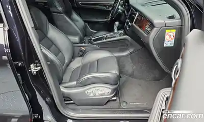 Porsche Macan 2021 2.0 гидро в Москве № 802090, миниатюра 10