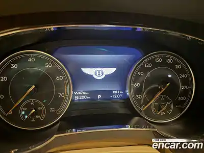 Bentley Bentayga 2018 6.0 гидро в Москве № 816538, миниатюра 8