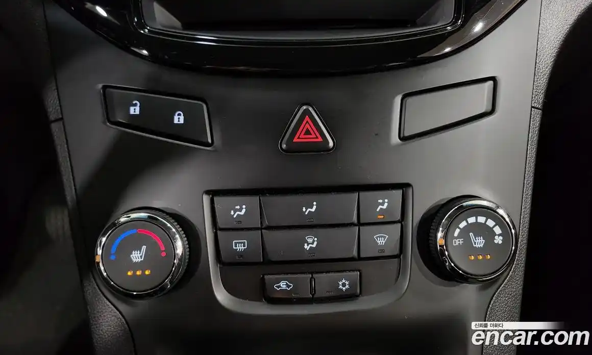 Chevrolet Orlando 2017 2.0 Автомат в Москве № 820227, фото 13