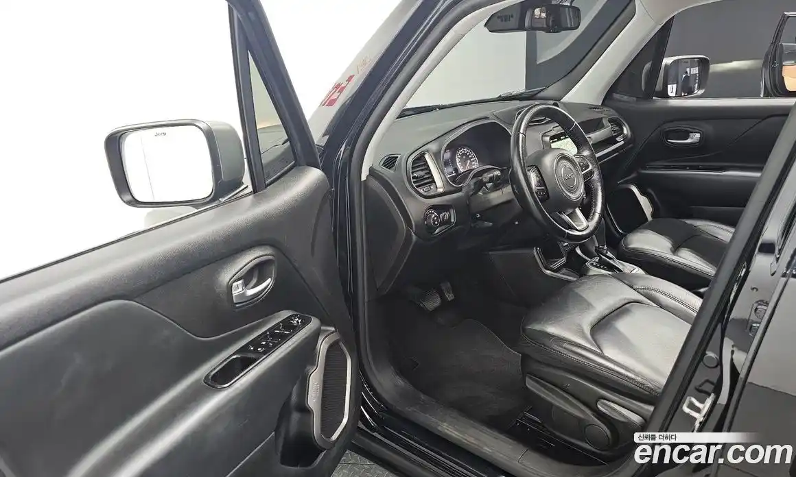 Jeep Renegade 2021 2.4 гидро в Москве № 862805, фото 11