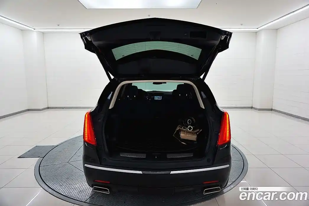 Cadillac XT5 2019 3.6 гидро в Москве № 863991, фото 19