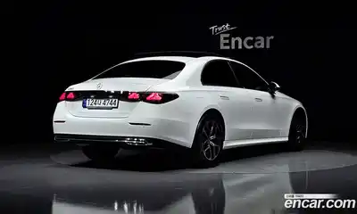 Mercedes-Benz E-Class 2025 2.0 гидро, миниатюра 2