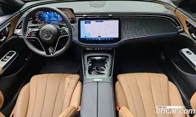 Mercedes-Benz E-Class 2025 2.0 гидро, миниатюра 7