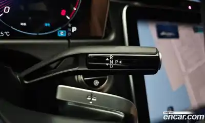 Mercedes-Benz E-Class 2025 2.0 гидро, миниатюра 9